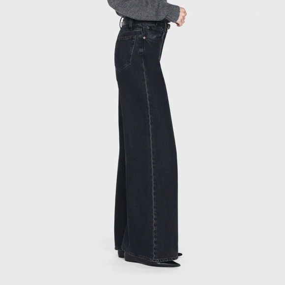 FRAME Denim Easy Wide Flare in Inkwell Black - Picture 3 of 16